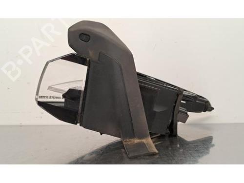Left taillight PEUGEOT 308 III (FB_, FH_, FP_, F3_, FM_) PureTech 130 (FPHNSL, FPHNST) | BP27168631C34 