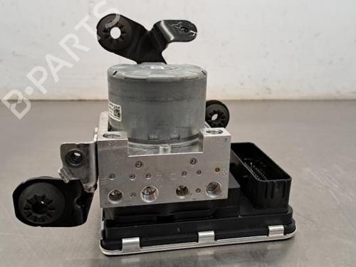 Used ABS pump VOLVO V60 II (225) D3 (150 hp) 19649776