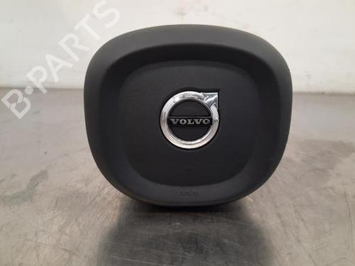 Used Driver airbag VOLVO V60 II (225) B5 Mild-Hybrid AWD (250 hp) 21674263