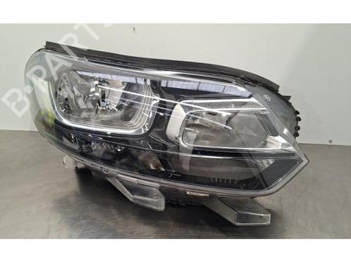 Faro destro CITROËN JUMPY III Van (V_) 2.0 BlueHDi 145 (144 hp) 31273199