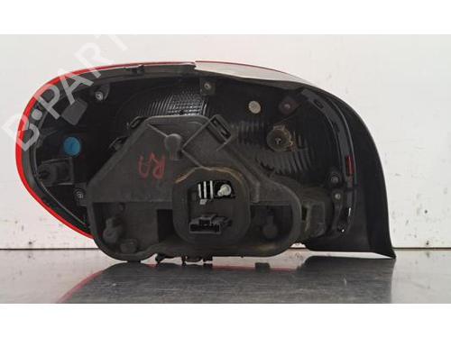Right taillight CITROËN C3 III (SX) 1.2 PureTech 82 | BP37162247C35 - Image 2
