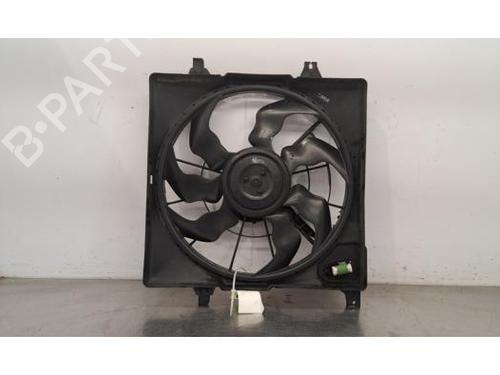 Used Radiator fan HYUNDAI TUCSON (TL, TLE) 1.7 CRDi (116 hp) 30046883