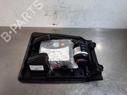 Used Jack Kit RENAULT TWINGO III (BCM_, BCA_) 1.0 SCe 65 (BCMJ) (65 hp) 23606339