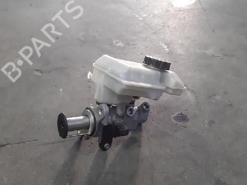 Used Brake master cylinder AUDI A3 Limousine (8VS, 8VM) 2.0 TDI (150 hp) 10877522