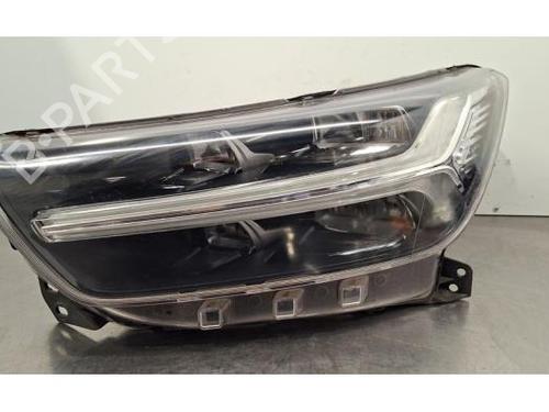 Scheinwerfer links für VOLVO XC40 (536) T4 (190 hp) 31818712
