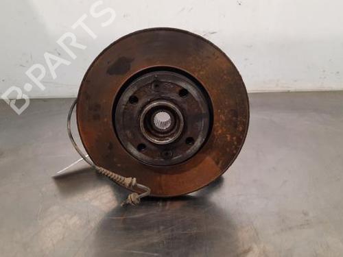 Used Right front steering knuckle RENAULT CLIO V (B7_) 1.0 TCe 90 (B7MT) (91 hp) 23609081