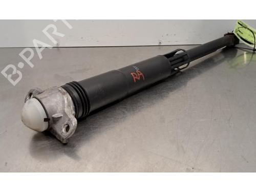 Used Right rear shock absorber VW POLO VI (AW1, BZ1, AE1) 1.0 MPi (80 hp) 31371912