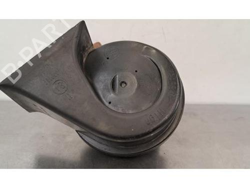 Horn RENAULT CAPTUR II (HF_) TCe 90 (HFM6) | BP29234154E13 