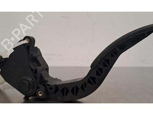 Used Pedal RENAULT TRAFIC III Van (FG_) 1.6 dCi 125 (FGMH) (125 hp) 29703523