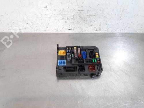 Used Fuse box PEUGEOT EXPERT Van (V_) 2.0 BlueHDi 180 (178 hp) 26968000
