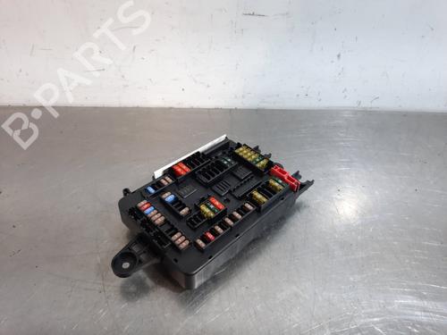 Used Fuse box BMW 3 (F30, F80) 316 i (136 hp) 15971391