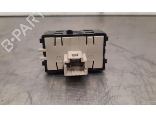 Switch DACIA SANDERO II TCe 90 (B8M1, B8MA, B8AC) | BP39180038I30 - Image 2