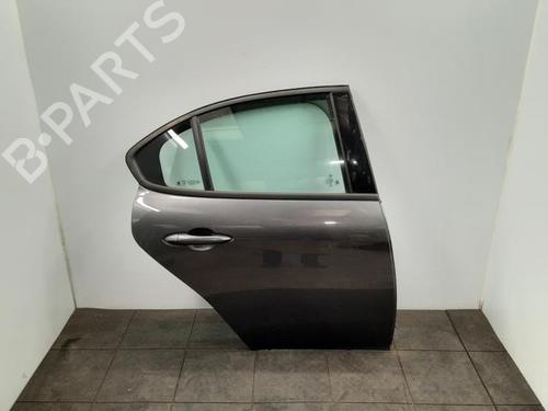 right-rear-door-alfa-romeo-giulia-952_-2015-33165533 main image