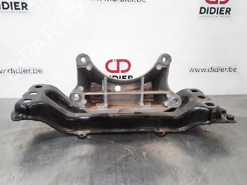 Used Gearbox mount MERCEDES-BENZ C-CLASS (W205) C 180 BlueTEC / d (205.036) (116 hp) 10888360
