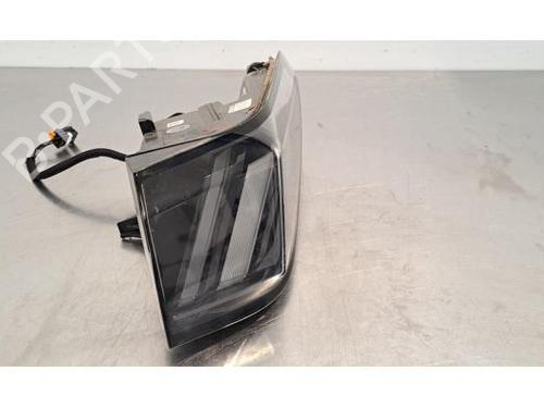 Right taillight PEUGEOT 308 III (FB_, FH_, FP_, F3_, FM_) PureTech 130 (FPHNSL, FPHNST) | BP27665814C35 