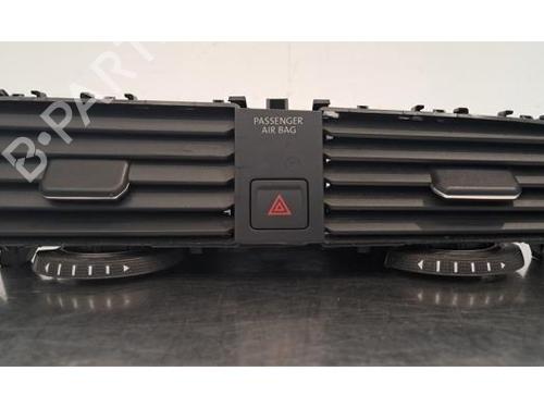 Used Air vent VW GOLF VII (5G1, BQ1, BE1, BE2) 1.0 TSI (115 hp) 29222866