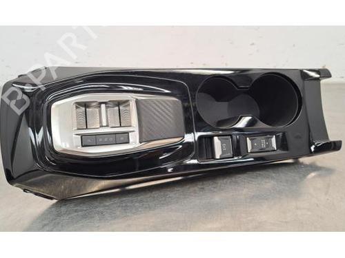 Used Gear lever PEUGEOT 208 II (UB_, UP_, UW_, UJ_) e-208 (156 hp) 29055113