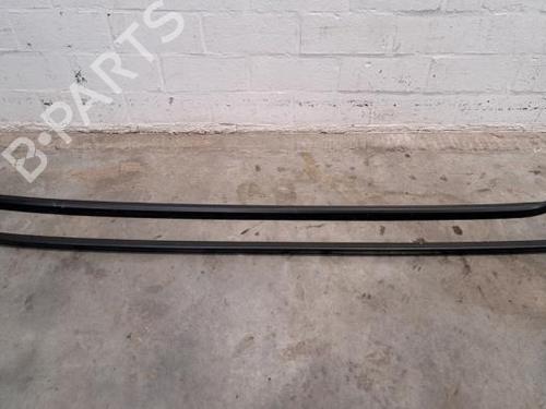 Used Roof bar PEUGEOT 5008 II (MC_, MJ_, MR_, M4_) 1.2 Hybrid 136 (MRHPYC) (136 hp) 23610054