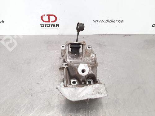 Used Engine mount Engine mount AUDI A4 Allroad B9 (8WH, 8WJ) 2.0 TDI quattro (163 hp) 10880157 10880157