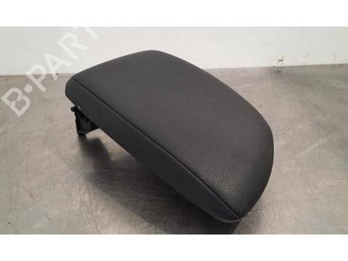 Used Armrest / Center console BMW 2 Coupe (F22, F87) 218 d (150 hp) 23610209