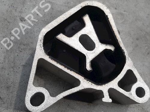 Engine mount MERCEDES-BENZ GLA-CLASS (X156) GLA 200 CDI 4-matic (156.902) A246240080