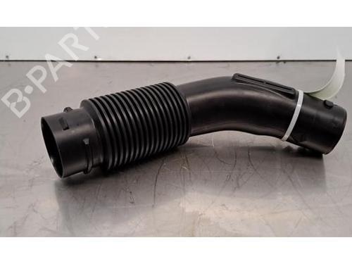 Used Pipe PEUGEOT 3008 III (KA_, KB_, KC_) Hybrid 136 (KAHPYE) (136 hp) 30530664