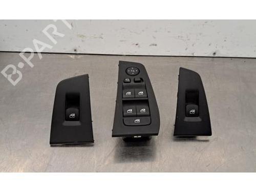 Used Switch BMW 1 (F40) M 135 i xDrive (306 hp) 30530637