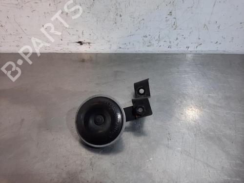 Horn NISSAN QASHQAI II SUV (J11, J11_) 1.2 DIG-T (115 hp) 23596952