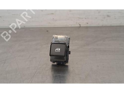 Used Switch NISSAN QASHQAI III (J12) 1.3 DIG-T (140 hp) 30187383