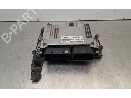 Used Engine control unit (ECU) Engine control unit (ECU) 37689625 37689625