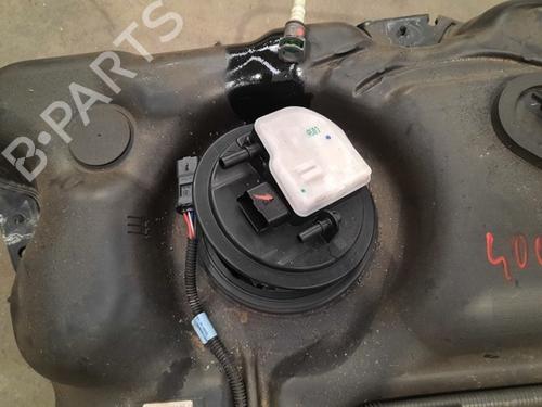 Used Fuel pump PEUGEOT 208 I (CA_, CC_) 1.6 HDi (114 hp) 10895684