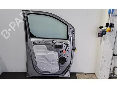 Left front door FIAT SCUDO Van 2.0 Multijet 145 (506) | BP28032912C2