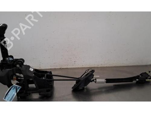 Used Gear lever Gear lever CITROËN C3 IV (CC_, CB_) 1.2 PureTech 100 (CCHPV4) (101 hp) 33307580 33307580