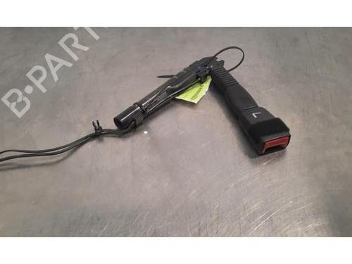 Seat buckle BMW 3 Touring (F31) 318 i | BP23635895I32 