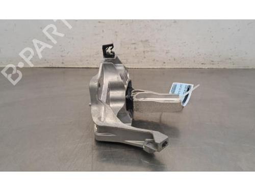 Used Gearbox mount Gearbox mount PEUGEOT 208 II (UB_, UP_, UW_, UJ_) 1.2 PureTech 75 (75 hp) 36772584 36772584