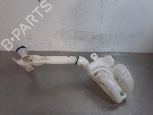 Used Windscreen washer tank PEUGEOT 208 I (CA_, CC_) 1.6 HDi (114 hp) 15235855