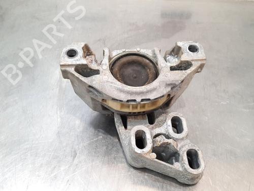 Engine mount MERCEDES-BENZ CLA Coupe (C117) CLA 200 CDI / d (117.308) | BP15194149M89 