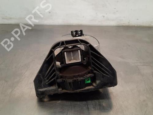 Used Engine mount RENAULT CAPTUR II (HF_) TCe 100 (HFMT) (101 hp) 23618071