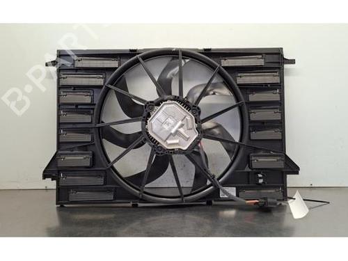 radiator-fan-audi-e-tron-gen-2018-39571522 main image