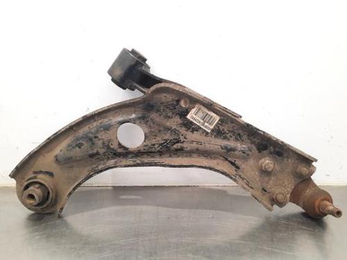 Right front suspension arm PEUGEOT 5008 II (MC_, MJ_, MR_, M4_) 1.5 BlueHDi 130 (MCYHZJ, MCYHZR, MCYHZX) | BP23588805M13