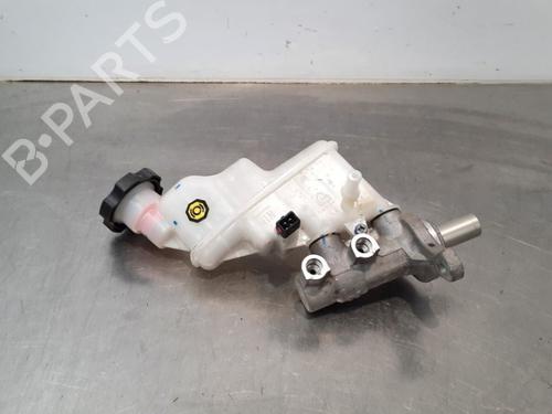 Used Brake master cylinder HYUNDAI i20 II (GB, IB) 1.0 T-GDI (101 hp) 11728601