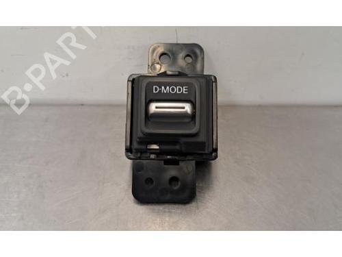 Used Switch NISSAN QASHQAI III (J12) 1.3 DIG-T (140 hp) 30365191