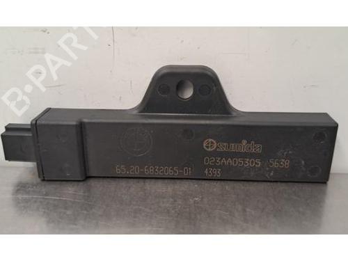 Used Electronic module BMW 1 (F40) 118 i (140 hp) 29962658