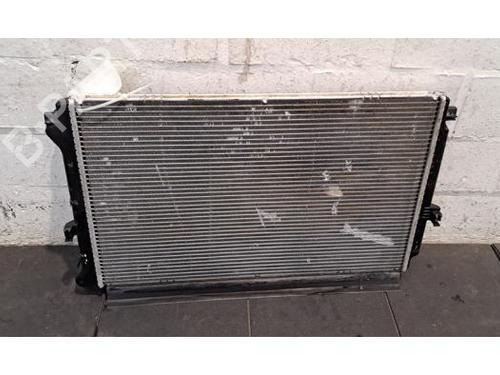 Used Water radiator SKODA KAROQ (NU7, ND7) 1.5 TSI (150 hp) 29524252