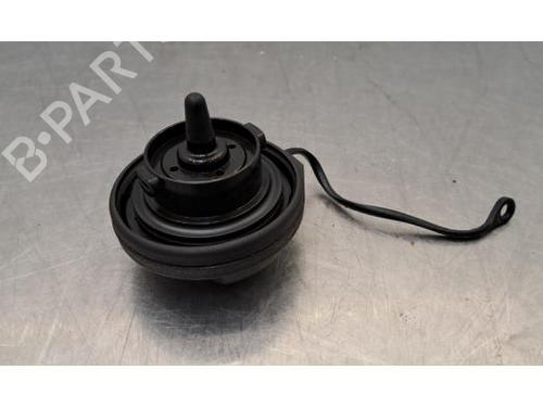 Used Fuel cap Fuel cap 37003429 37003429