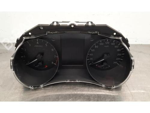 Cockpit NISSAN QASHQAI II SUV (J11, J11_) 1.2 DIG-T (115 hp) 23624684