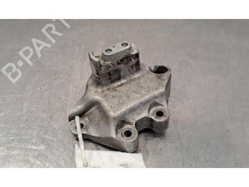 Used Engine mount PEUGEOT 308 II (LB_, LP_, LW_, LH_, L3_) 1.6 BlueHDi 120 (120 hp) 29214730