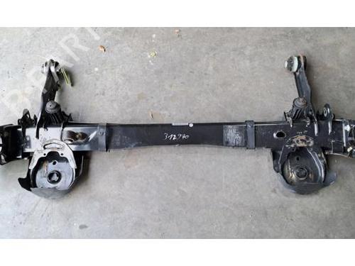 Used Rear axle PEUGEOT 2008 II (UD_, US_, UY_, UJ_, UR_, UC_) e-2008 (UKZKXZ) (136 hp) 28966561