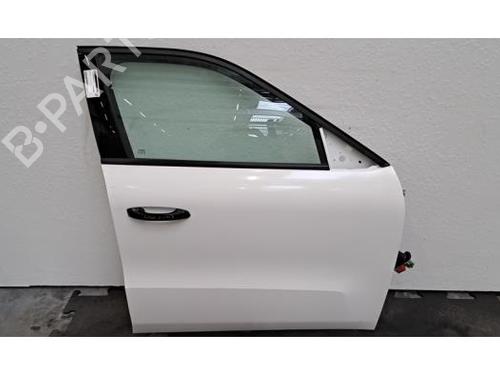 Used Right front door Right front door 37499140 37499140