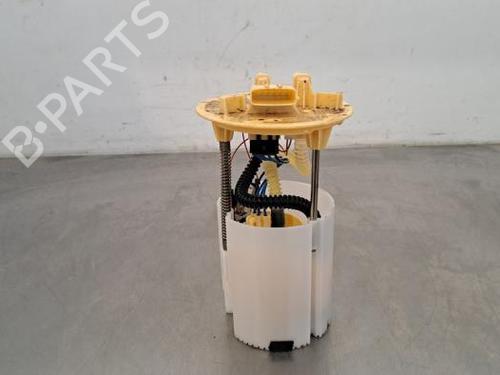 Used Fuel pump RENAULT TRAFIC III Van (FG_) 2.0 dCi 130 (FGMY) (131 hp) 23627066